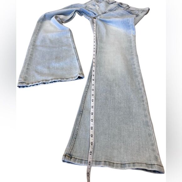 Aeropostale high rise flare Distressed Women's Jeans Size 8 - Picture 15 of 16